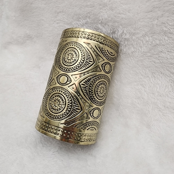 SOLD- Bronzed Eye Cuff - Picture 2 of 9